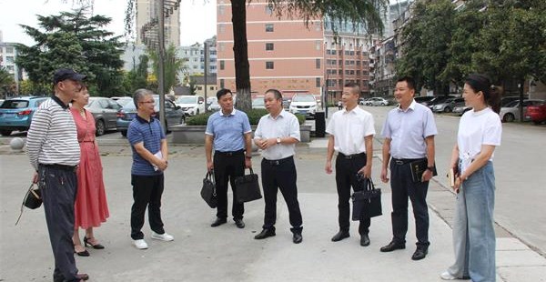 情系教师节，慰问暖人心