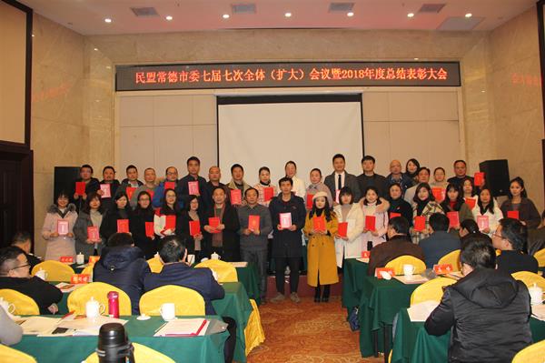 c122f800fac94bcfbebba66f5526c5a3.jpg