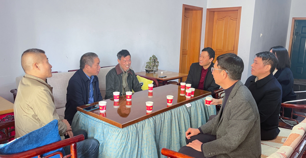 民盟常德市委会开展重阳节走访慰问活动