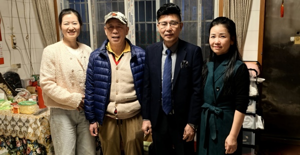 情暖重阳送关怀——常德民盟基层支部走访慰问老盟员