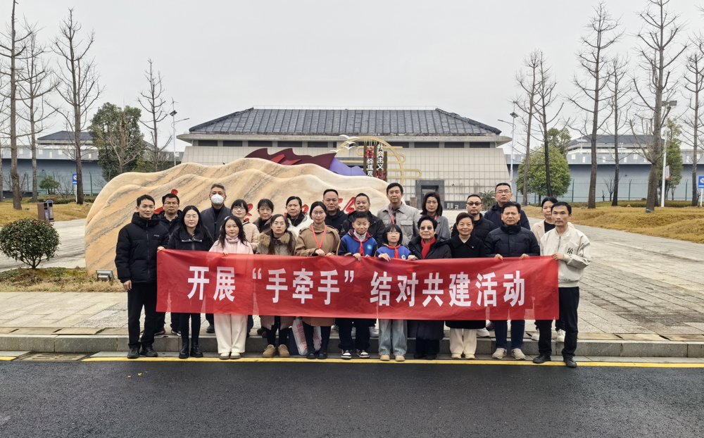 1226多方联动聚合力 高墙送法守初心——常德民盟基层组织开展手牵手结对共建活动