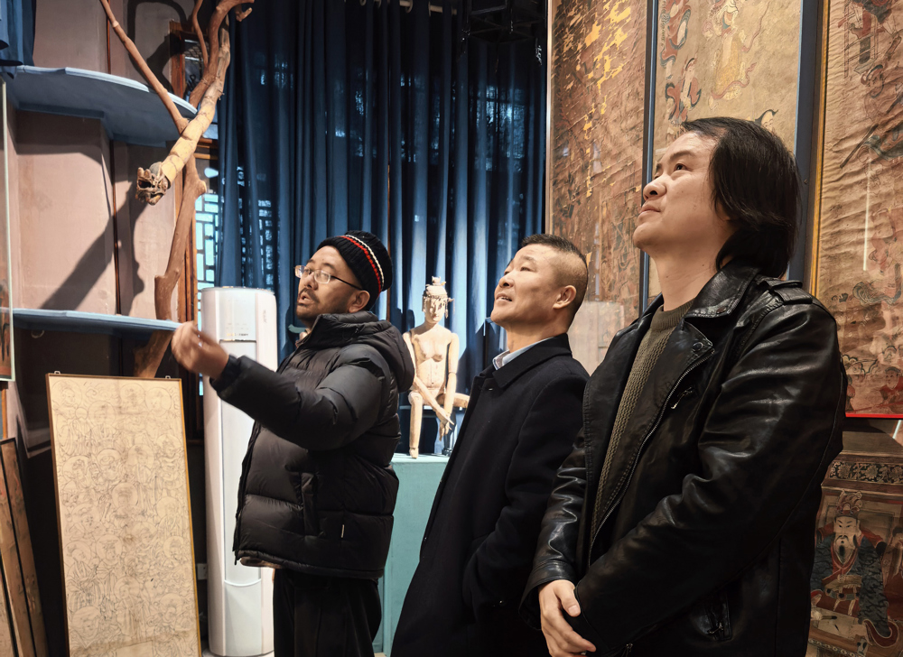 4周振波一行参观溪上美术馆写生创作基地