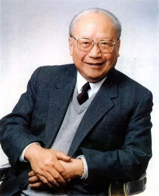 钱伟长