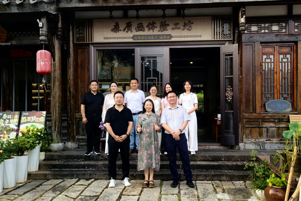 （定稿发布）5.参观麻质画体验工坊